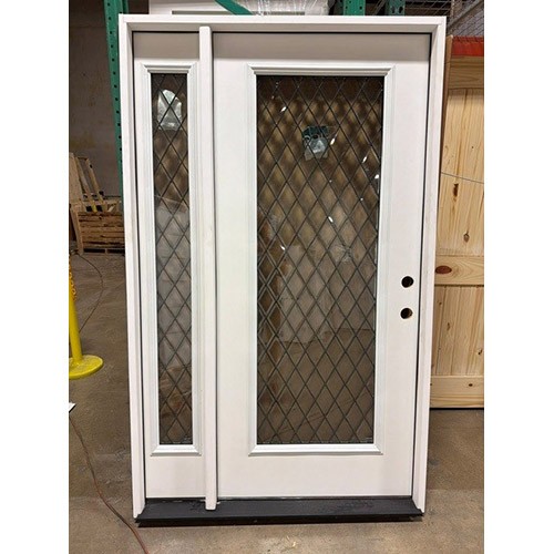 #Z082601 6'8" Diamond Full Lite Fiberglass with One Sidelite