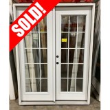 #Z012201 5/0 x 6/8 15-Lite Fiberglass Patio Door